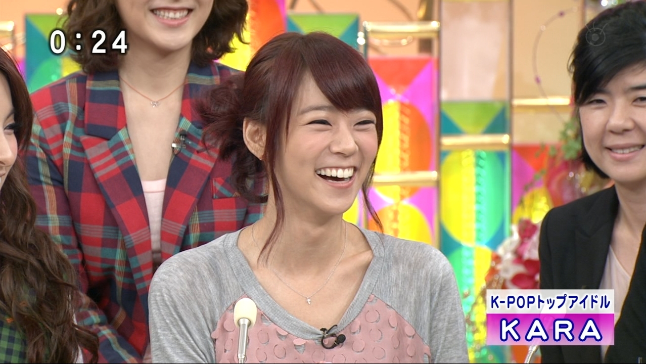 Kara - Interview (111017_FujiTV WARATTE IITOMO) 1.jpg