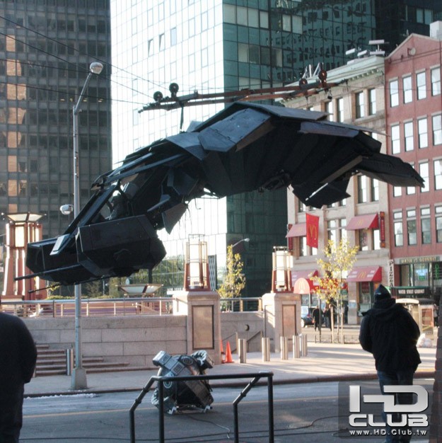 batmandarkknightnysetpics4.jpeg