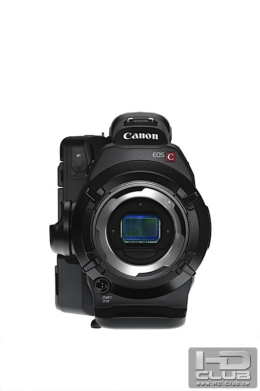 Canonc300-02.jpg