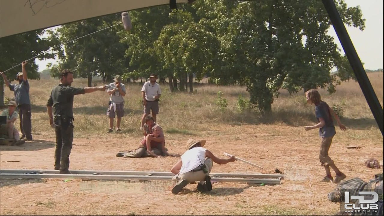 talking.dead.s01e07.720p.hdtv.x264-orenji[01-08-15].JPG