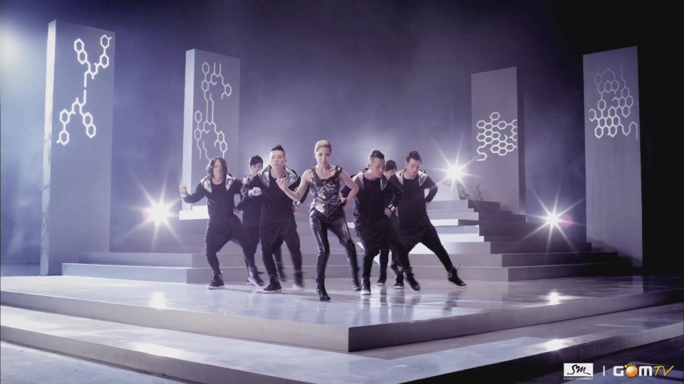 [MV] BoA - Copy&Paste (GOMTV 1080p)[(004087)22-31-34].JPG