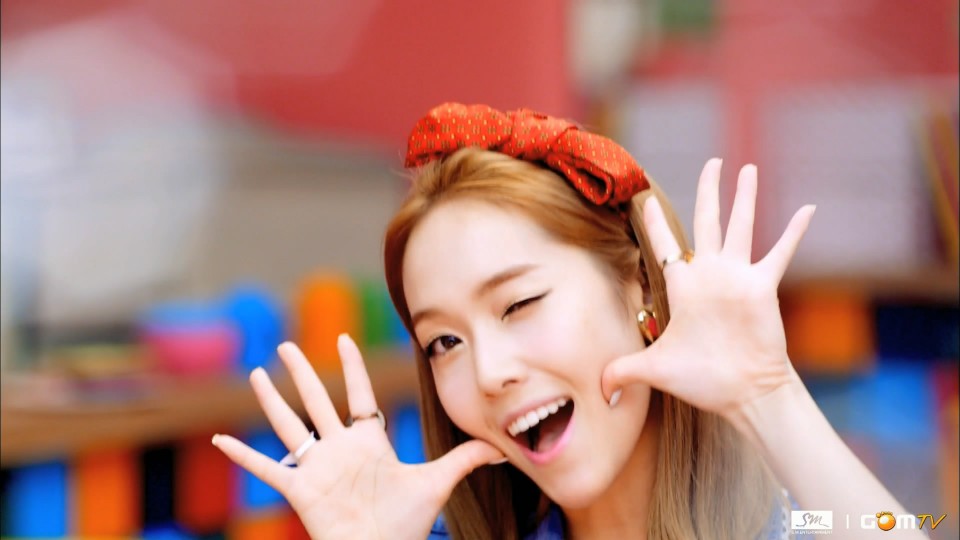 Gee(Japanese ver.)_소녀시대_Full HD_PC.avi_snapshot_01.04_[2010.10.20_22.10.51].jpg