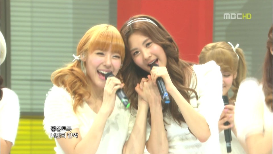 2] 101030 MBC Show! Music Core SNSD My Best Frieds &amp; 훗(HOOT).tp_00606.jpg