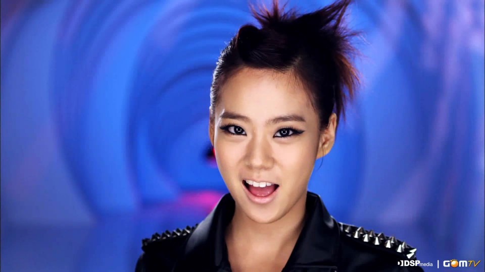 [MV] KARA Jumping (GomTV Ver.).avi_00188.jpg