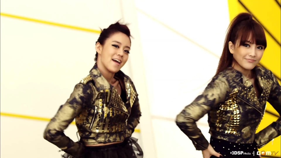 [MV] KARA Jumping (GomTV Ver.).avi_02100.jpg