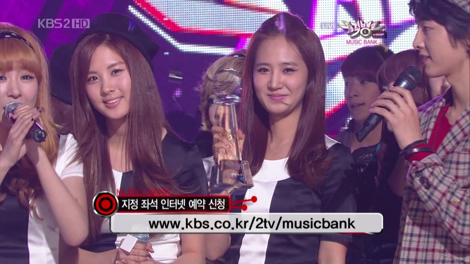 2] 101105 KBS2 Music Bank SNSD 少女時代 - 훗(Hoot) NO.1.tp_06869.jpg