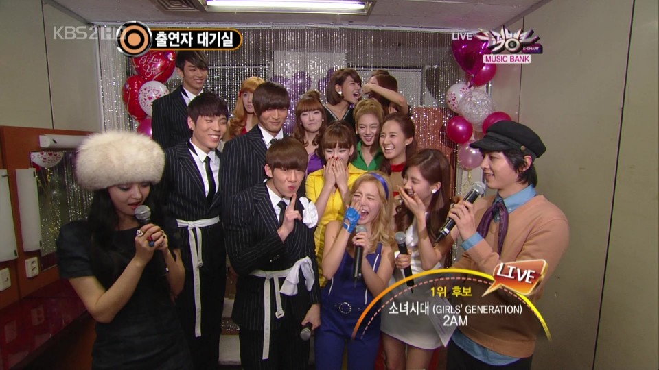 101112 KBS2 Music Bank SNSD 少女時代 - Interview.tp_20101113_013409.jpg