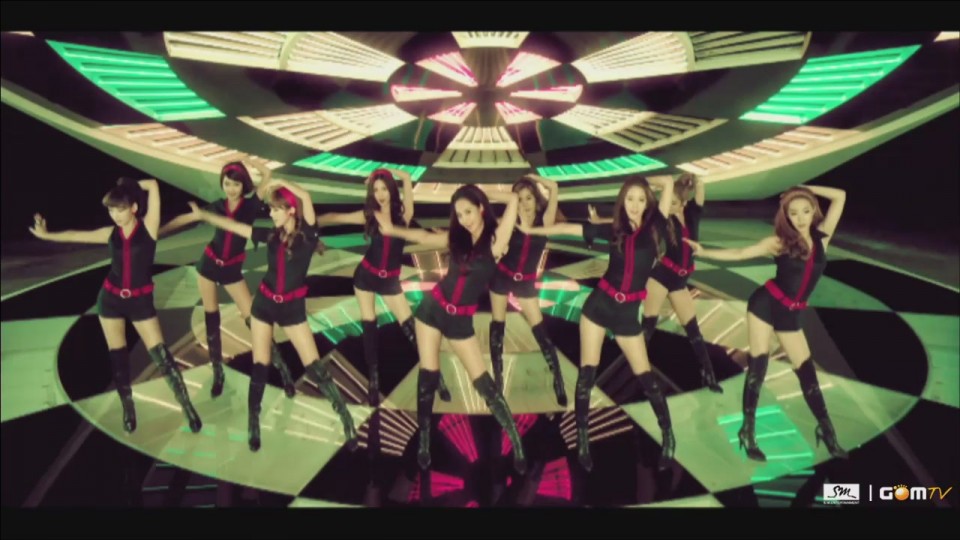 [MV]소녀시대 - Mini 3rd Album - 훗(Hoot) - 720p - GomTV Ver[(002211)16-14-38].JPG