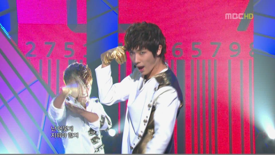 [11.02.12] 쇼! 음악중심 MBLAQ『Stay』[(002770)19-58-01].JPG