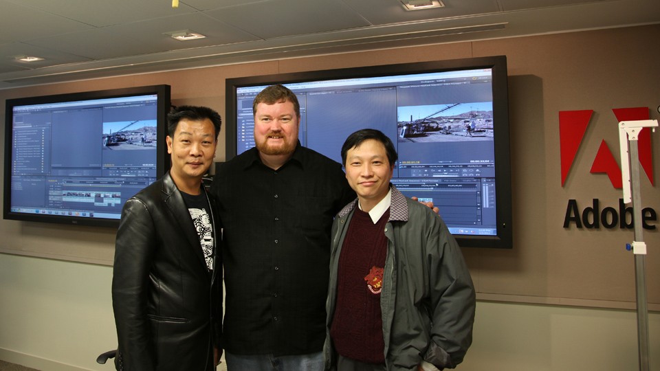 16.Karl 友善的與我們合照.JPG