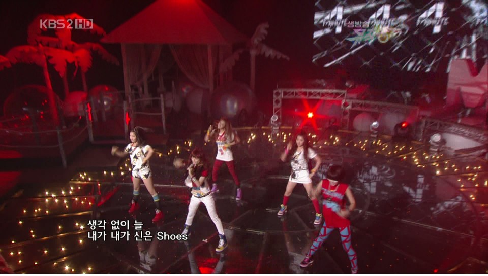 090710 4minute - Hot Issue.ts_snapshot_00.40_[2011.03.23_23.27.51].jpg