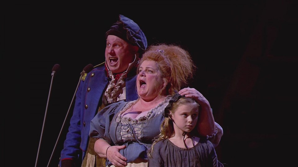 Les.Miserables.in.Concert.I.The.25th.Anniversary.2010[(073328)15-24-02].JPG