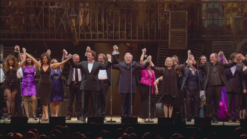 Les.Miserables.in.Concert.II.The.25th.Anniversary.2010[(092346)15-32-03].JPG