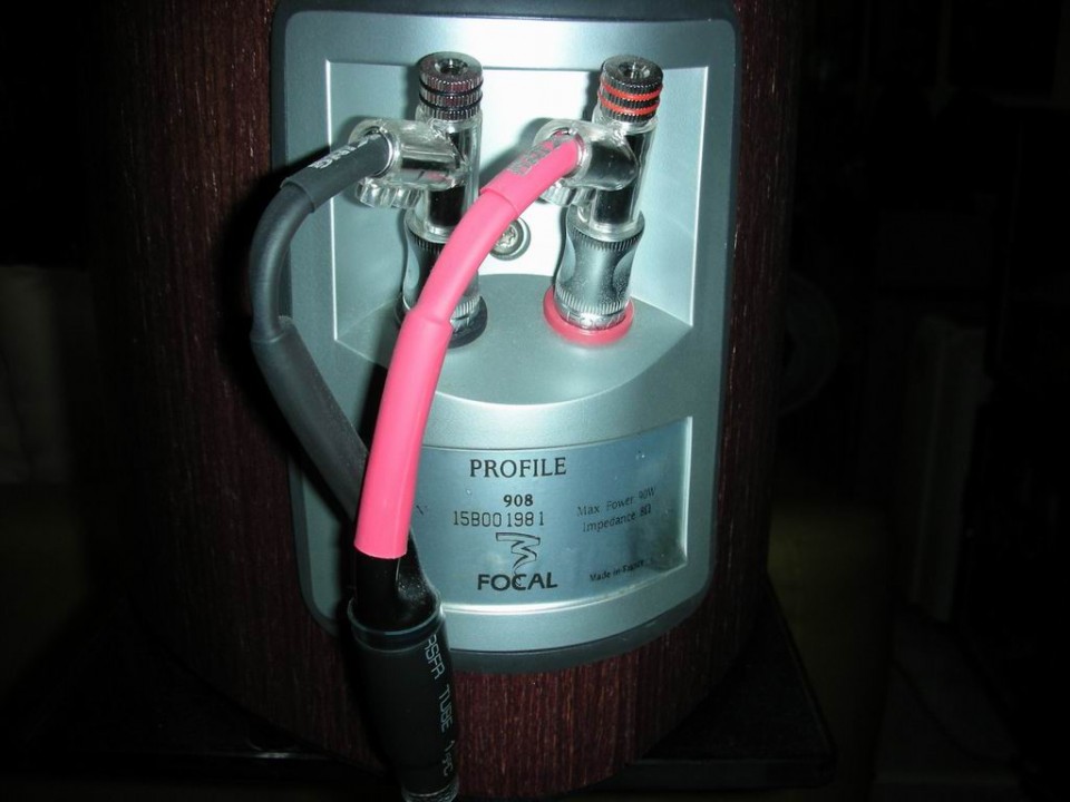 所有喇叭線皆用槍形香蕉插永不氧化