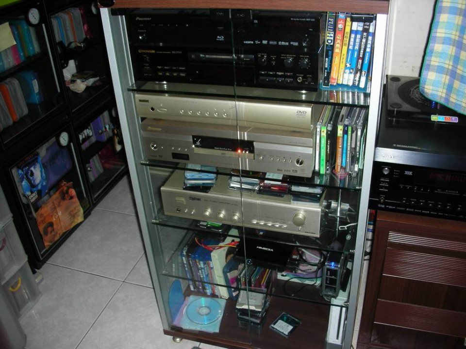 強化玻璃室聽櫃，透明美觀穩固