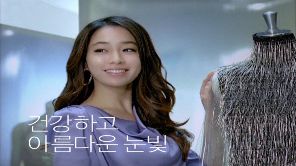 [CF] 李敏貞 [嬌生Acuvue 金漾美日拋_2].jpg