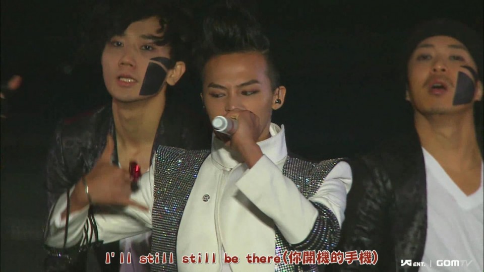 G-Dragon - Heartbreaker (Concert ver.) [GomTV].avi_000305.999.jpg