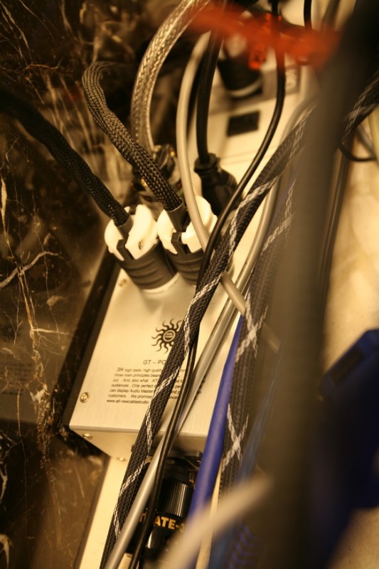 客製ATL GR-4盒+Wattgate 381，專線直進，接三台後級用