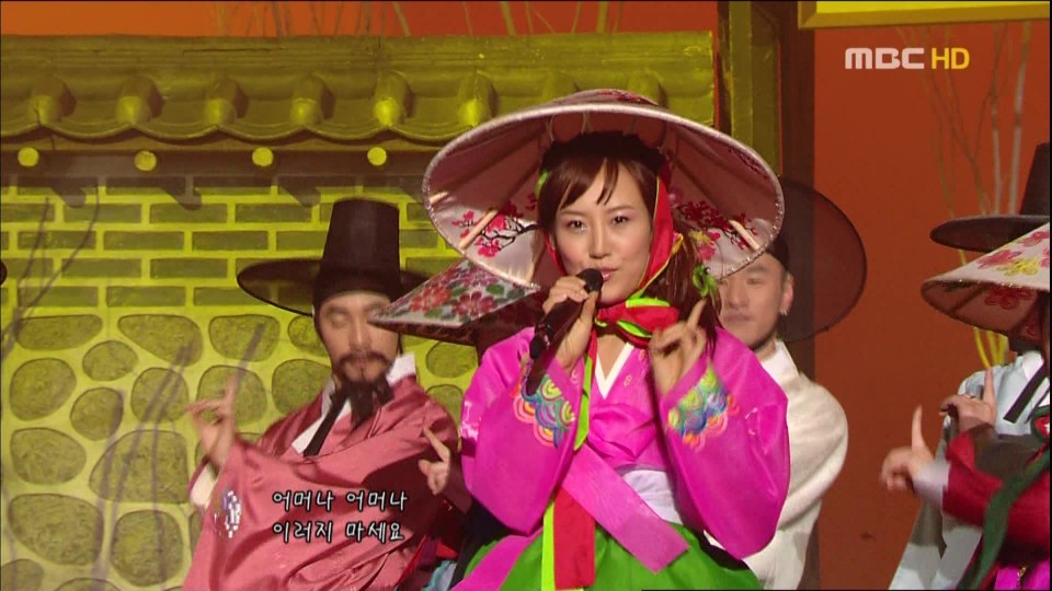 [hd.club] Jang Yoon-Jeong_Eo Meo Na(哎呀) [MBC_050219]_1080_AC3_488M.0424.000.tp-1.jpg