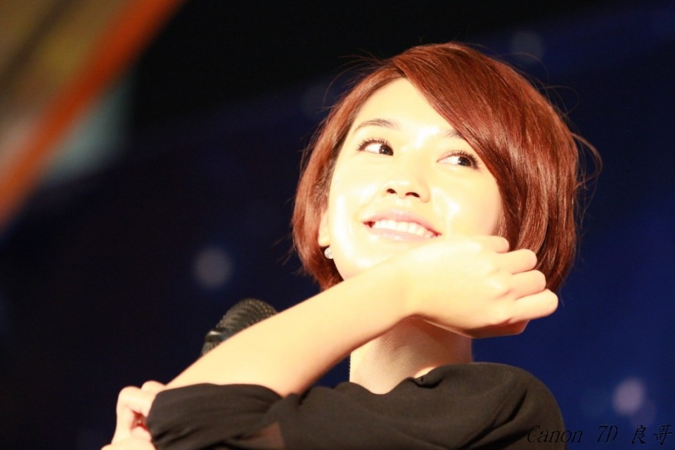 2011-0806- -楊丞琳-仰望正式發行簽唱_0079.jpg