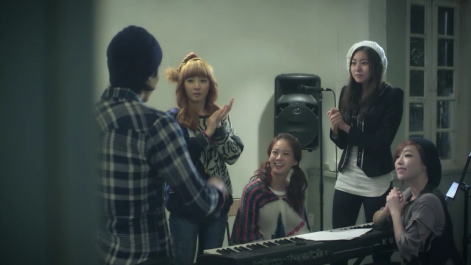 [MV] 4tomorrow Story Ep.6   Jam Concert.avi_000246125.jpg