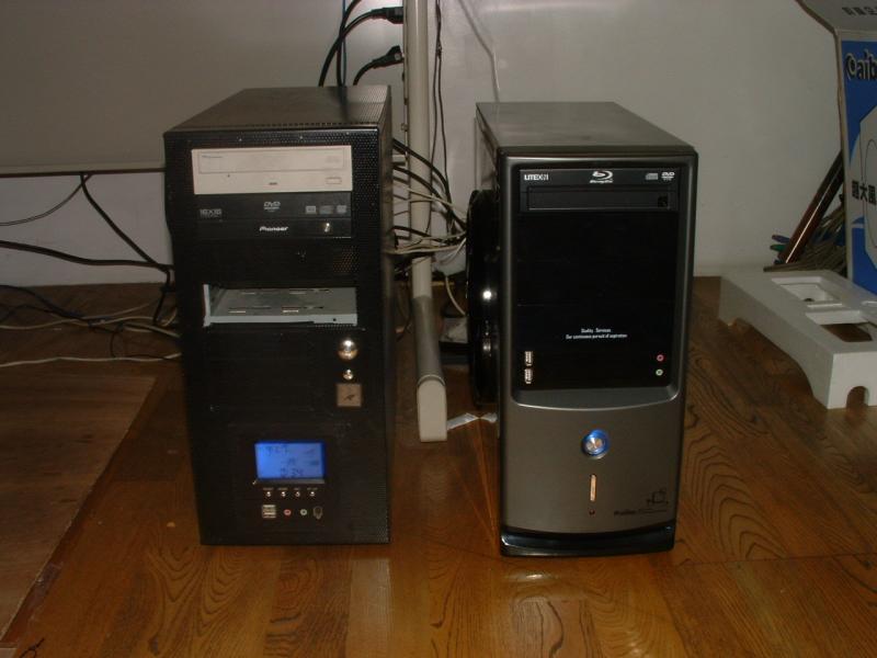 兩台吃電猛獸(當然跟狂人比還差很多)