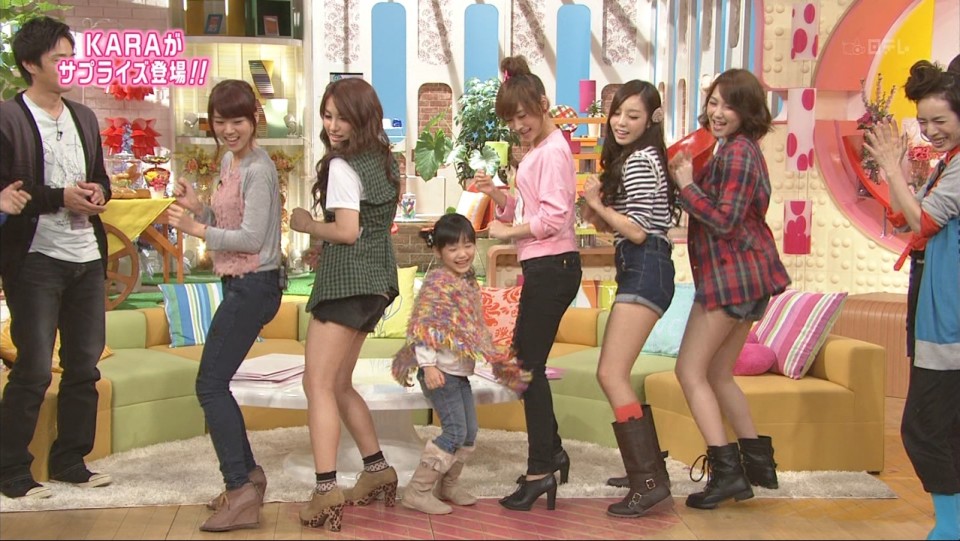 Kara - Cut 111105_NTV Meringue no Kimochi  1.jpg