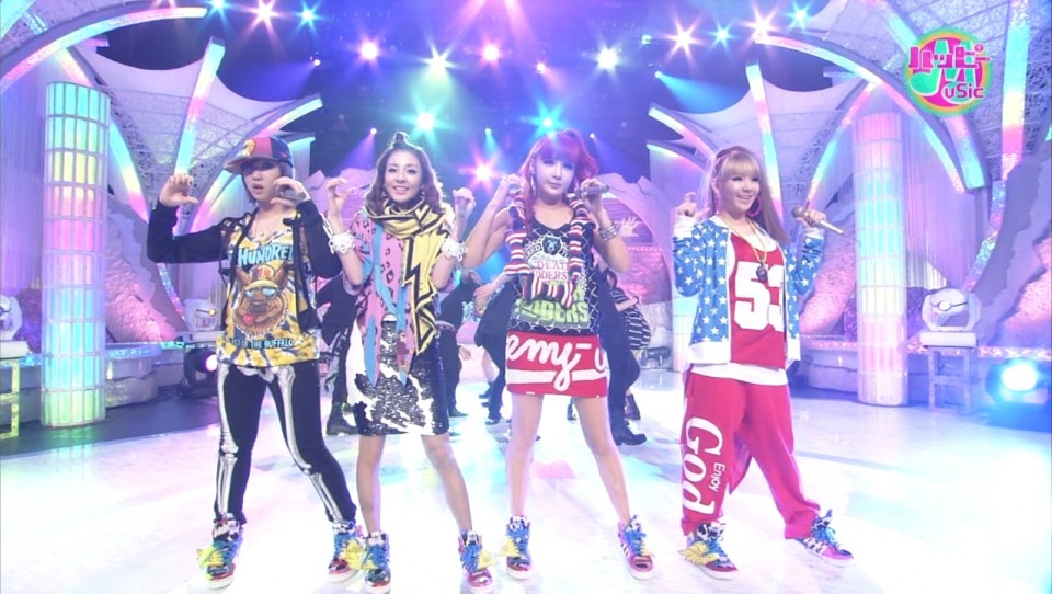 2NE1 - Go Away [Japanese Ver.] 111119_Happy Music 1.jpg