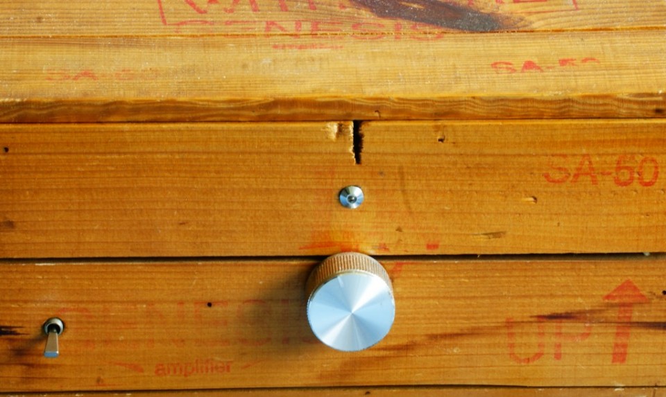 英國車用GENESIS-擴大機