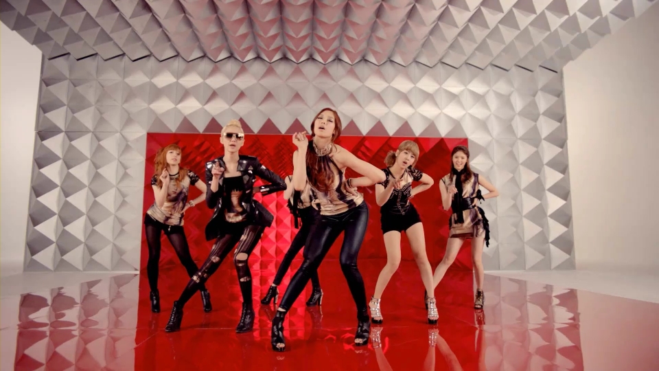 EXID - Whoz That Girl (1080P).mp4_000086052.jpg