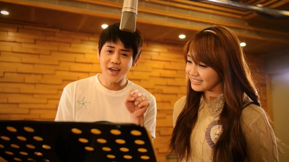 耀燮 (Beast) & 恩地 (A Pink) - Love Day (Melon)1080P.mp4_000084851.jpg