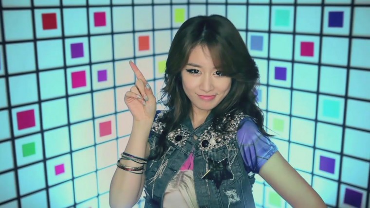 빙글빙글 (Ver.2)-티아라-PC-HD[(002544)00-05-57].JPG