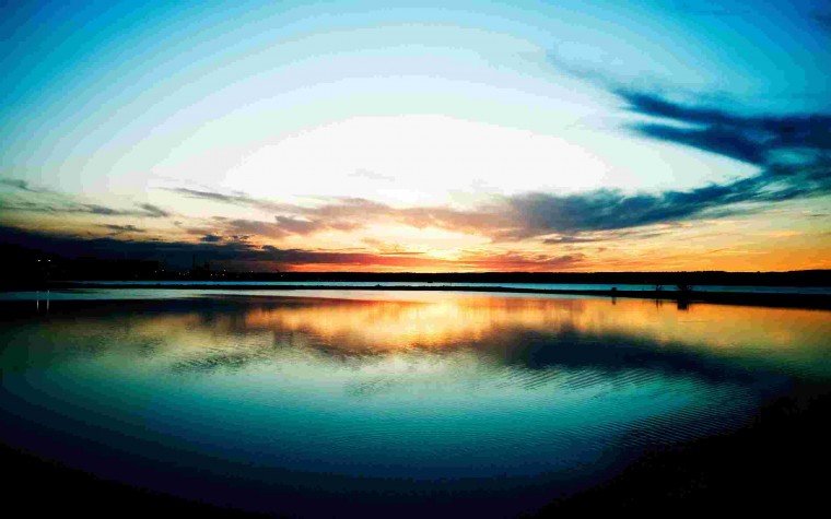 01407_harboursunset_2560x1600.jpg