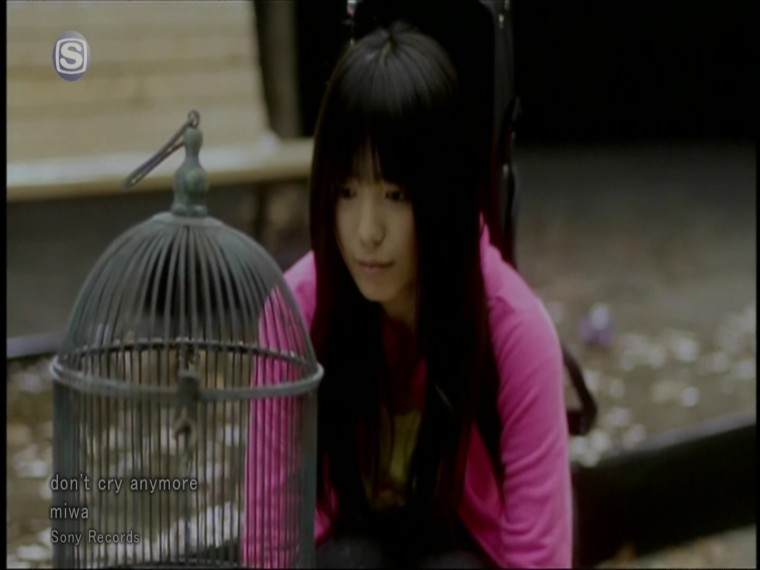 [HDTV][PV] miwa - miwa - don\'t cry anymore [1080P] (MPEG2 SSTV).mpg_000180765.jpg