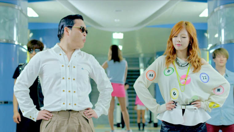 PSY - GANGNAM STYLE(Melon.720p).mp4_20120829_190640.407.png