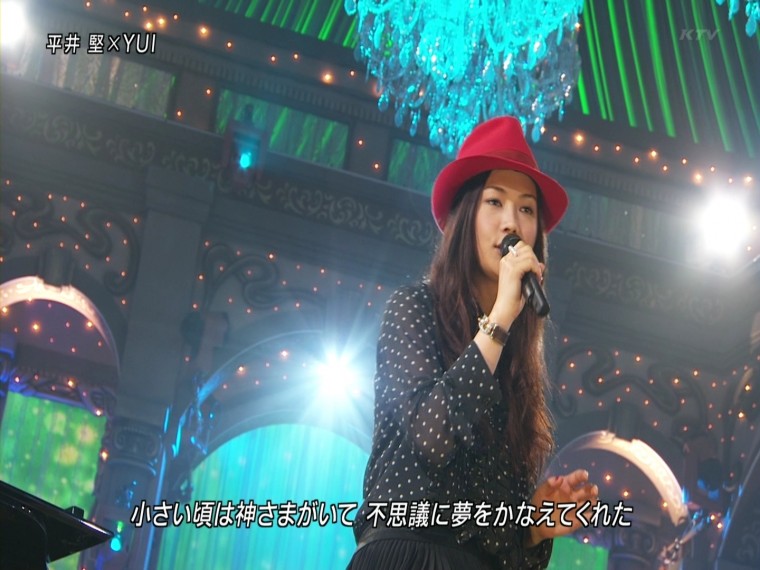 [HDTV][1080P] YUI×平井堅 - やさしさに包まれたなら (フジテレビ  FNS歌謡祭  2012-.jpg