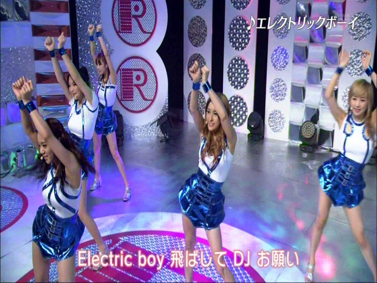 [HDTV][1080P] KARA - エレクトリックボーイ (NHK-Eテレ  Rの法則  2012-11-21).ts_00.jpg