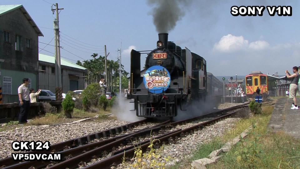CK124_01.jpg