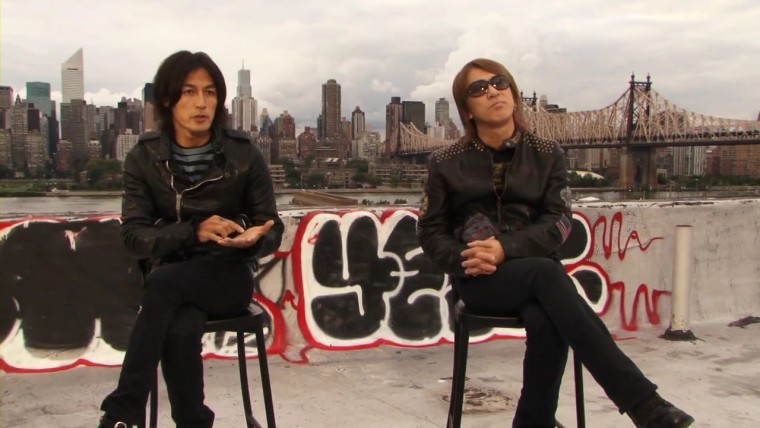 [HDTV][720P] B'z 25th Anniversary Special 全米ツアー密着ドキュメント「Only.jpg