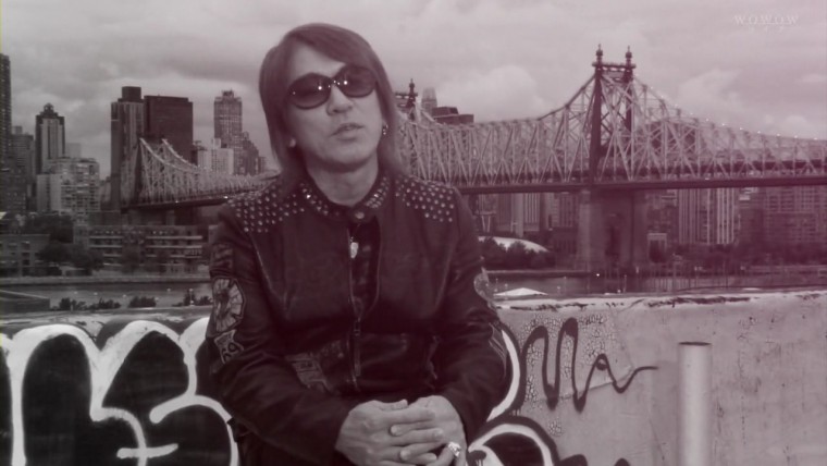 [HDTV][720P] B'z 25th Anniversary Special 全米ツアー密着ドキュメント「Only.jpg