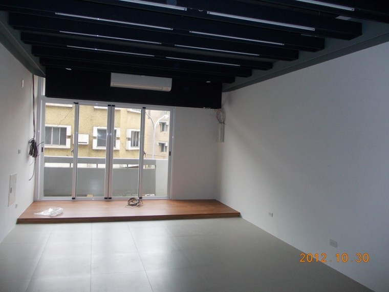 room-17.jpg
