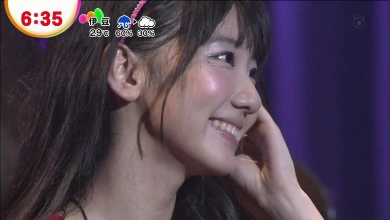 [HDTV][1080P] 柏木由紀「初ソロライブでサプライズ ソロデビュー決定」(2012-11-12)..jpg