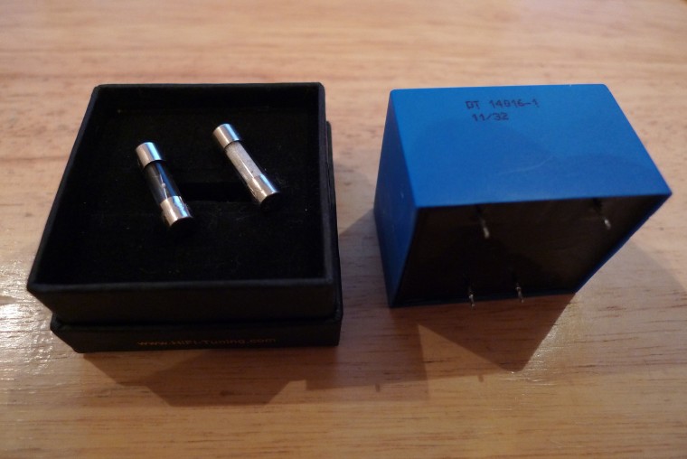 900變壓器 (1).JPG