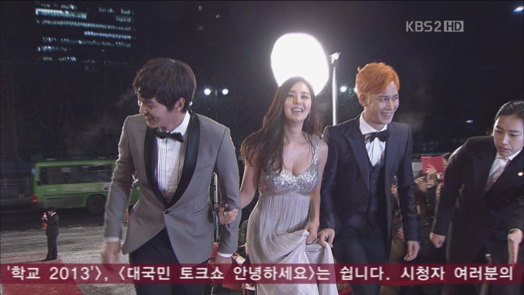 [121230] KBS 연기대상 레드카펫CUT.ts06.jpg