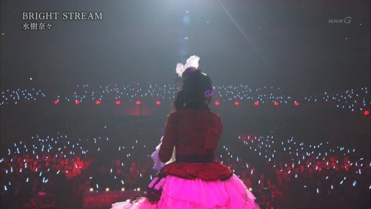 [HDTV][1080P] 水樹奈々 - BRIGHT STREAM (NHK総合  第63回紅白歌合戦  2012-12-31).m.jpg