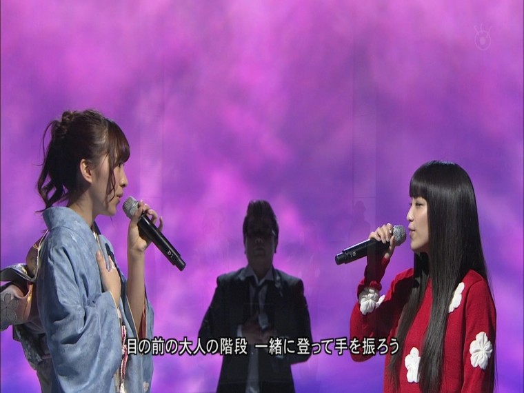 [HDTV][1080P] miwa×AKB48 岩佐美咲×チキンガーリックステーキ - 桜の花びらたち (M.jpg