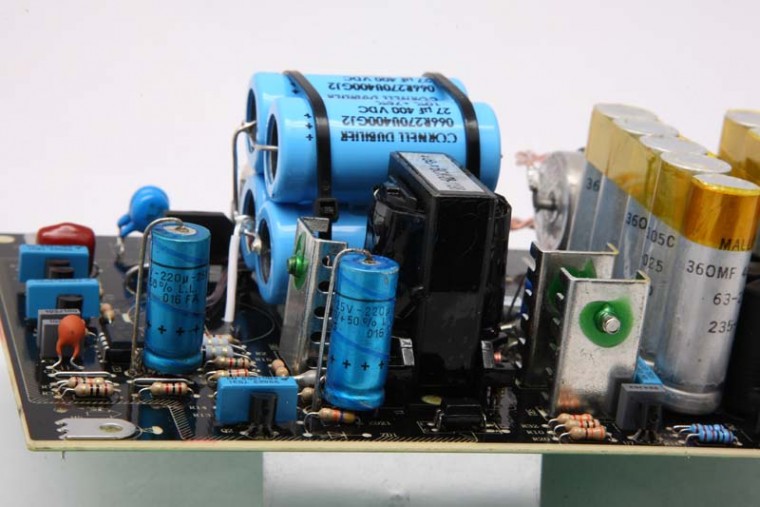 OPPO103_Powerbroad_03.jpg