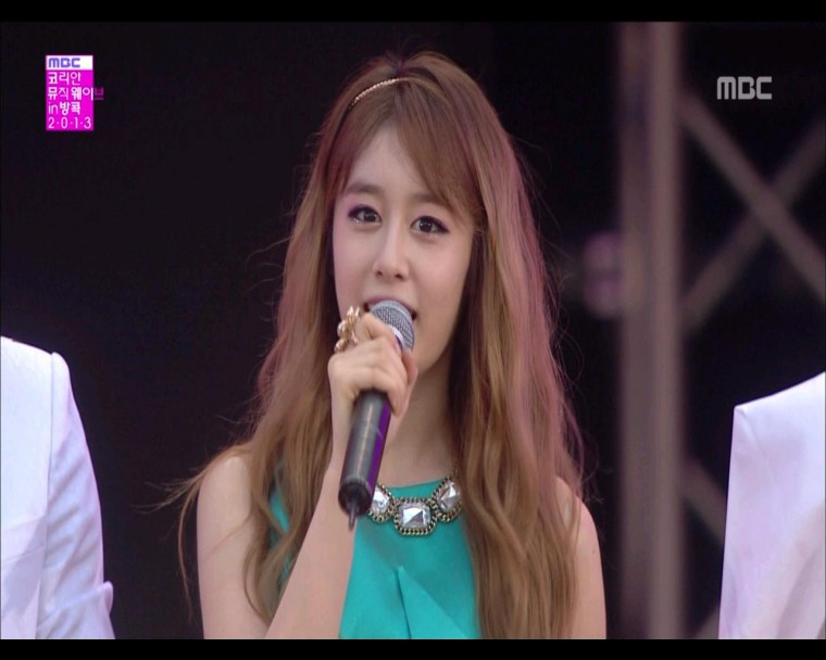 2013-04-07 코리안 뮤직웨이브 인 방콕 지연CUT.ts.JPG