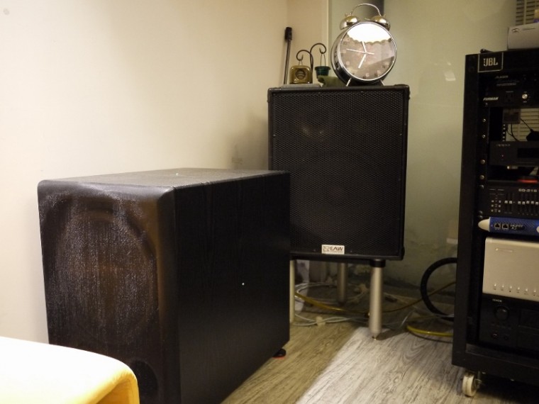 eaw fr-153 + rythmik fv-15hp