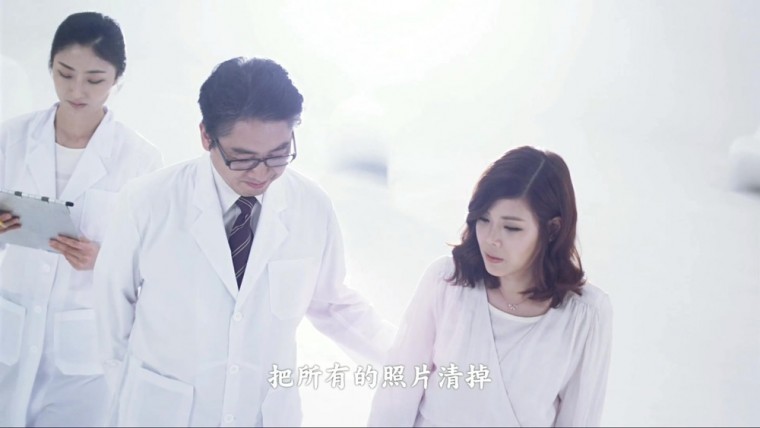 004[FOX][精緻中字][MV] Lyn - Bear Doll 熊娃娃 (ft.HaeKeum) [推薦].mkv_20130901_1.jpg